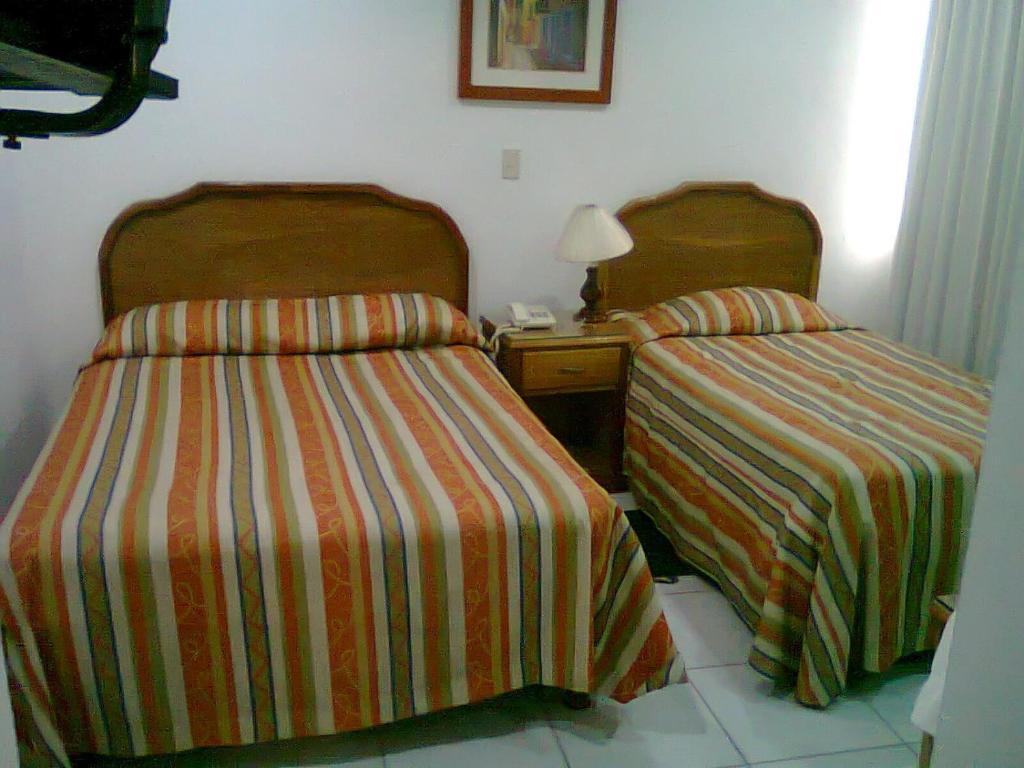 Hotel Ibarra Tepic Szoba fotó